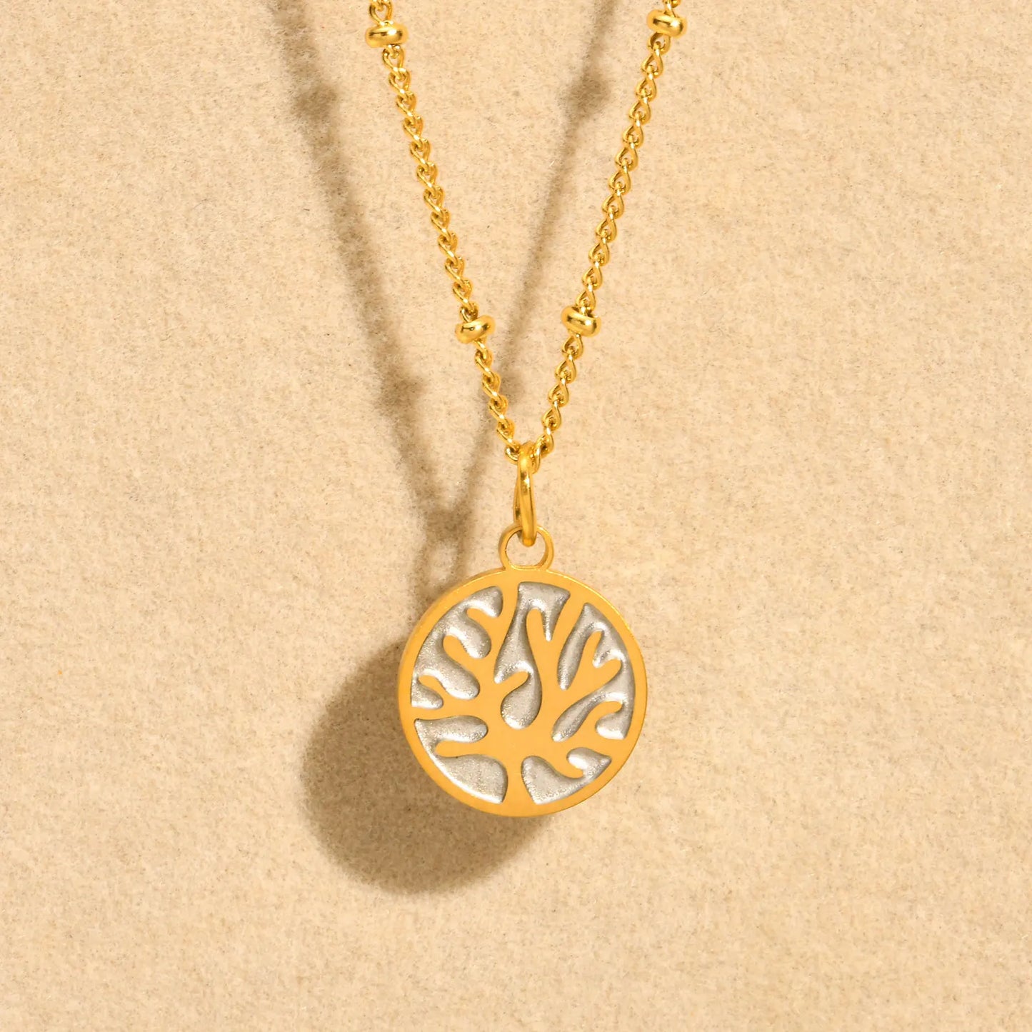 Coralia Charm – Golden Coral Bead Necklace