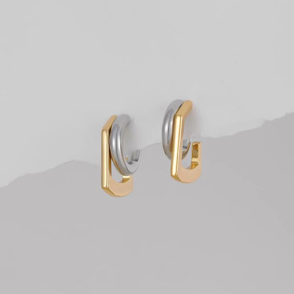 Aurivelle Duo – Mixed Gold & Silver Hoop Earrings
