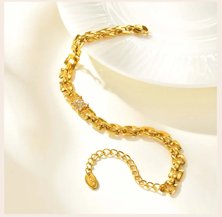 Florence Gleam – Mesh Chain Four-Leaf Flower Bracelet