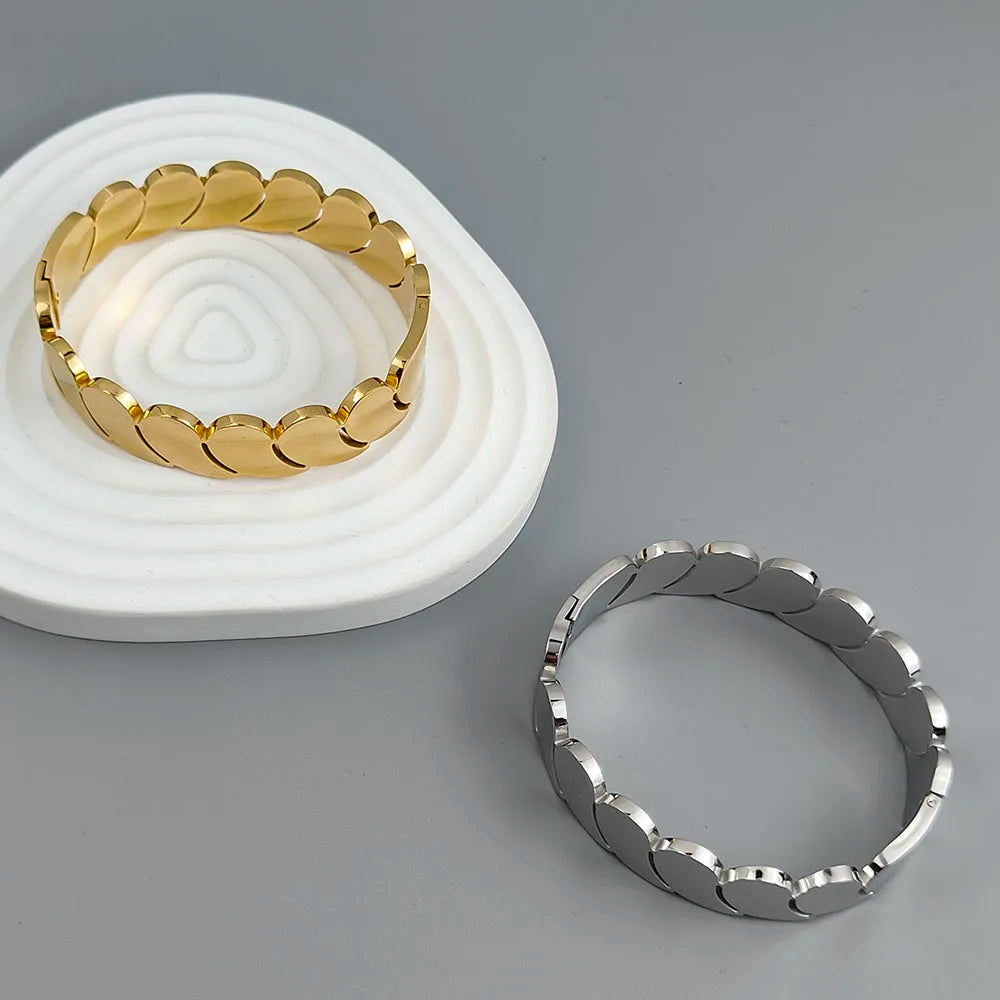 Serena Cascade - Elegant Steel Bracelet