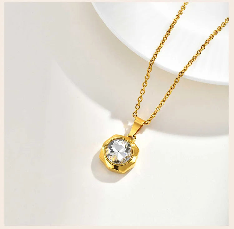 Éclat Nova – Modern Geometric Zircon Pendant