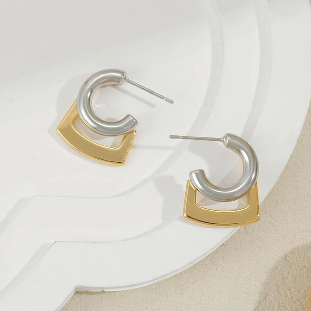 Aurivelle Duo – Mixed Gold & Silver Hoop Earrings
