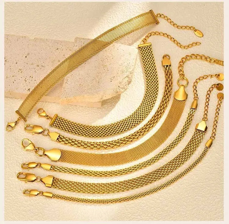 Aurielle Weave – 18K Gold Plated Mesh Bracelet