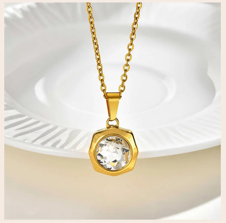 Éclat Nova – Modern Geometric Zircon Pendant