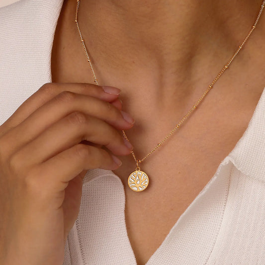 Coralia Charm – Golden Coral Bead Necklace