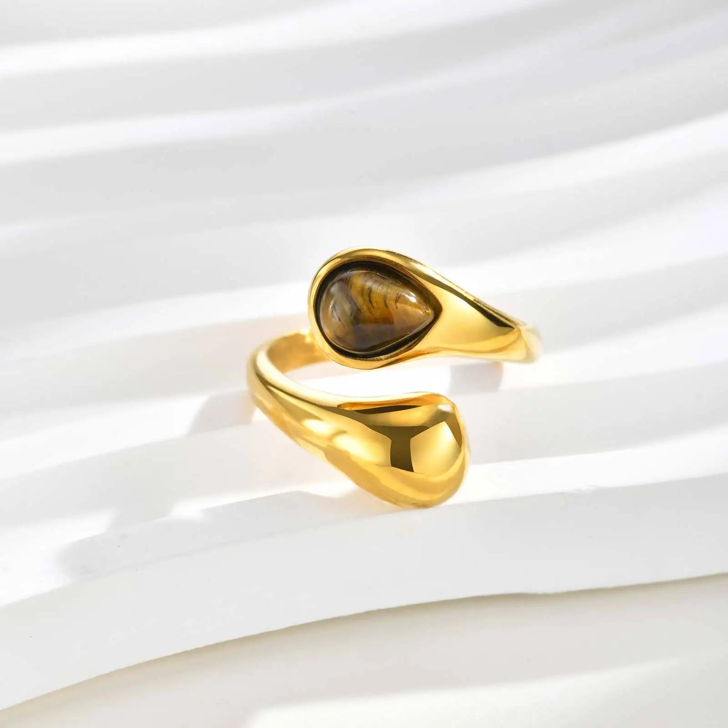 Tigressa Drop – 18K Gold Tiger Eye Statement Ring