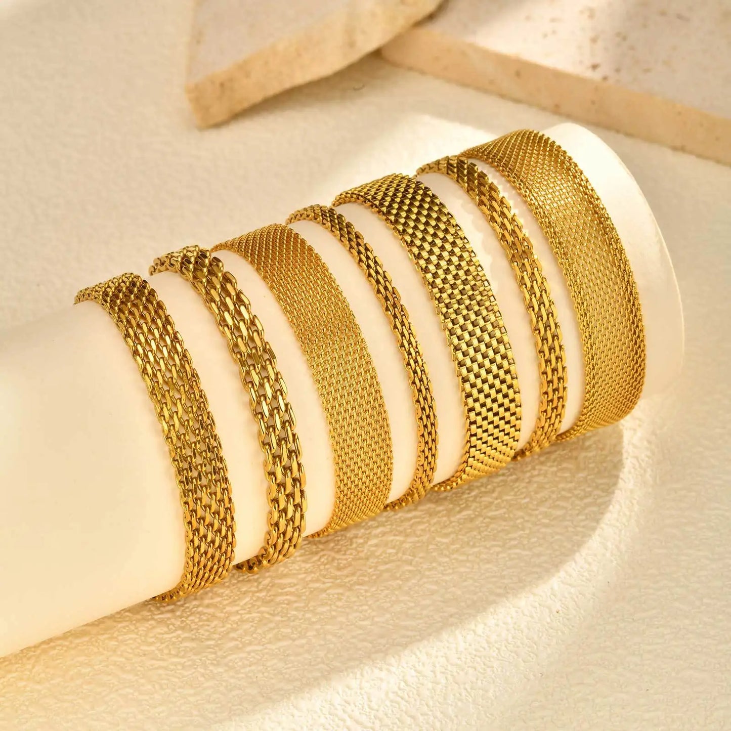 Aurielle Weave – 18K Gold Plated Mesh Bracelet