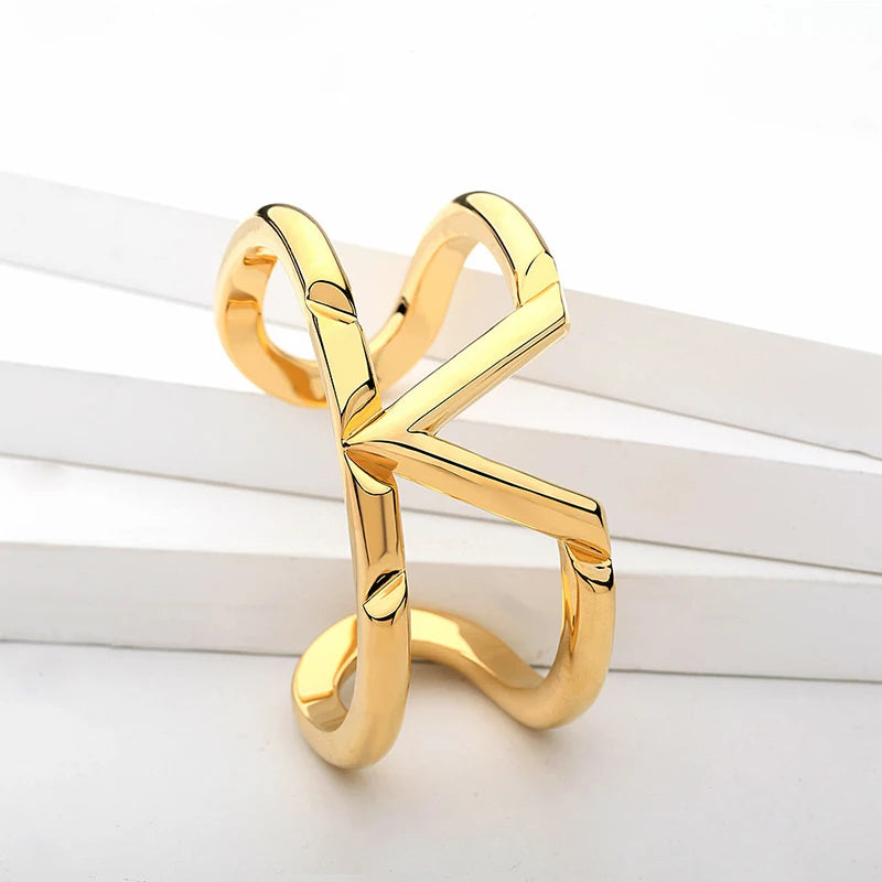 Lorelei Vogue - Women’s Minimalist “V” Bracelet