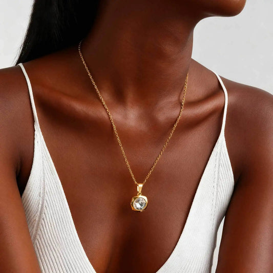 Éclat Nova – Modern Geometric Zircon Pendant