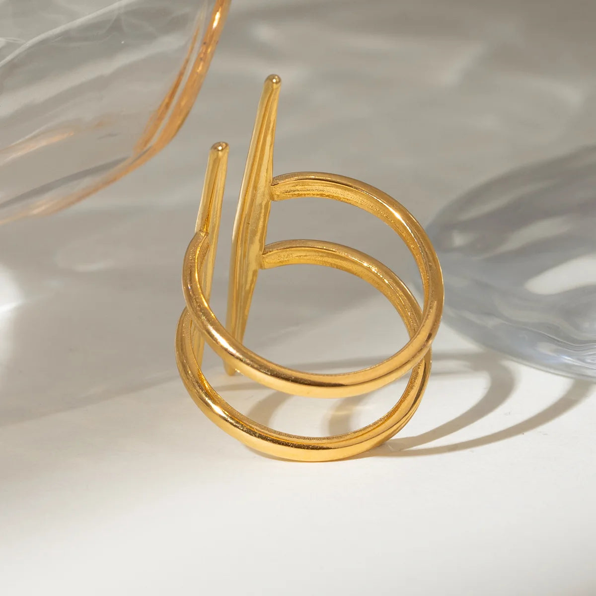 Isolde Parallel – Vintage Double Line Ring