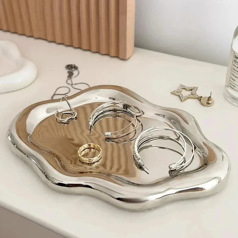 Isolde Cloud – Minimalist Jewelry Storage Tray